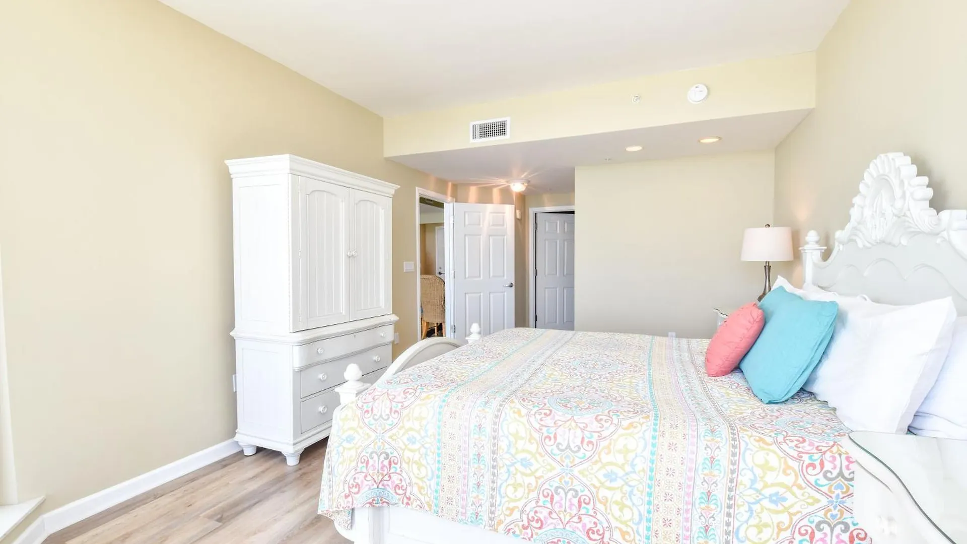 Apartment Silver Beach Towers W405 Destin